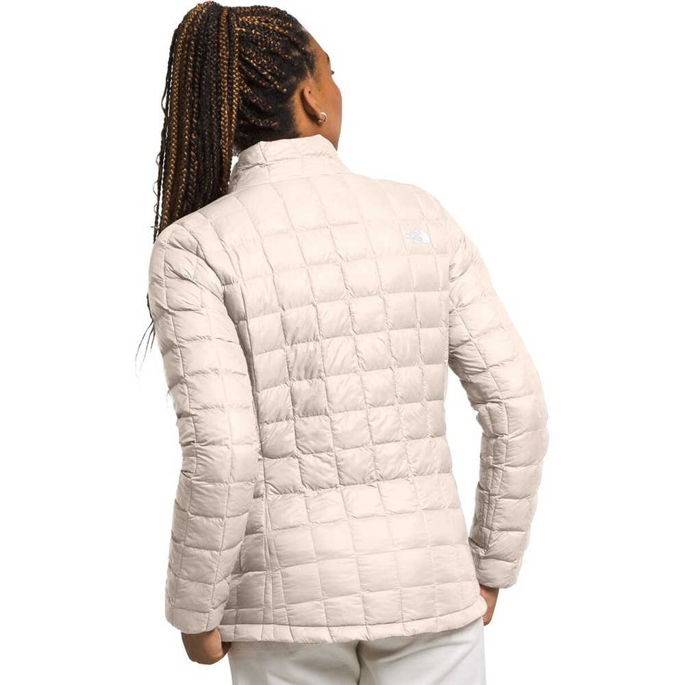 The North Face Women's White Packable Quilted Puffer Jacket - Picture 11 of 12
